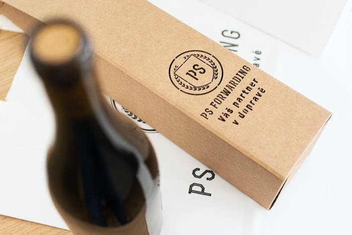 darčeková krabička na víno s laserovým logom